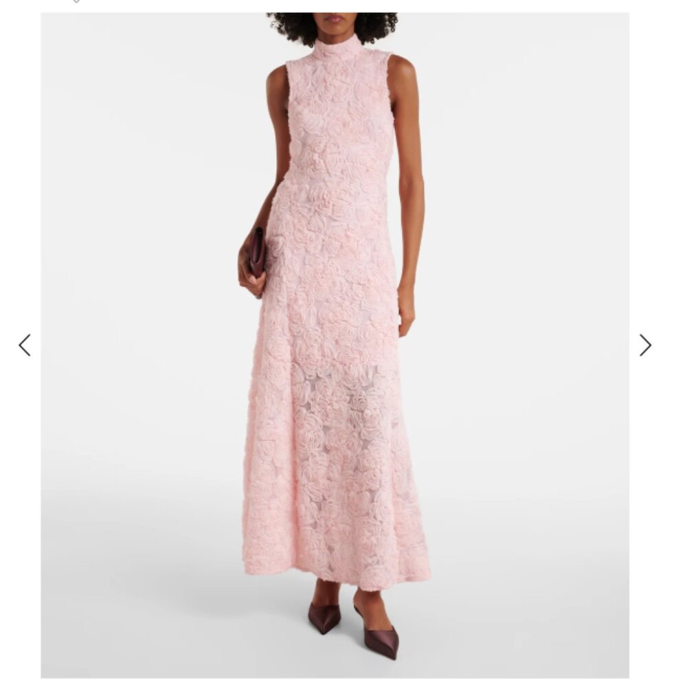 Sleeveless Pink Lace Maxi Dress